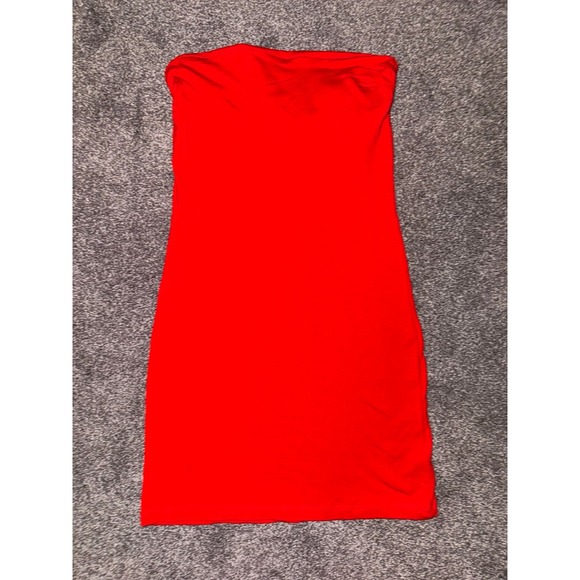h&m red sleeveless dress Ladies - Red V-Neck Strappy Dress - Size: XXS